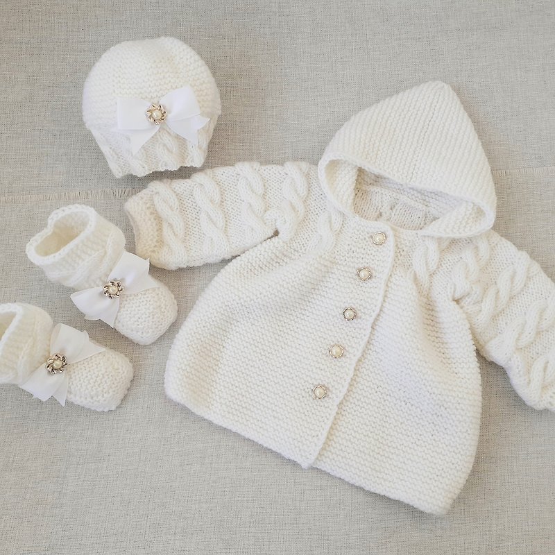 baby girl knitted outfit, coming home outfit, newborn hooded sweater wool mer - เสื้อยืด - ผ้าฝ้าย/ผ้าลินิน ขาว