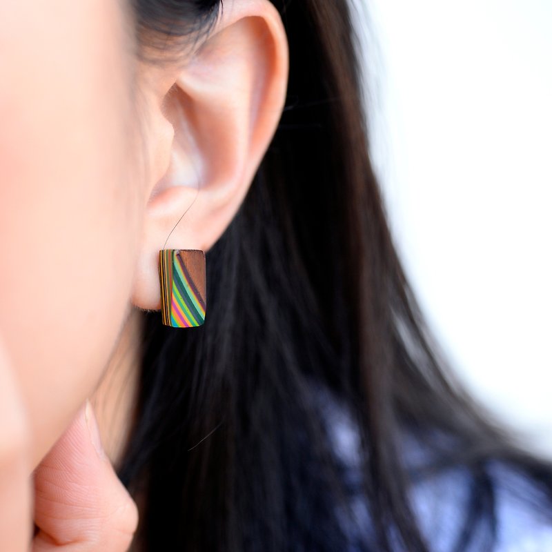 漆石耳環-斜紋松花綠漸層(純銀耳針) - 耳環/耳夾 - 純銀 綠色
