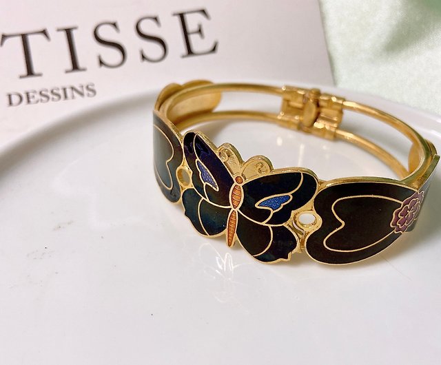 Butterfly Gold Delicate Bracelet