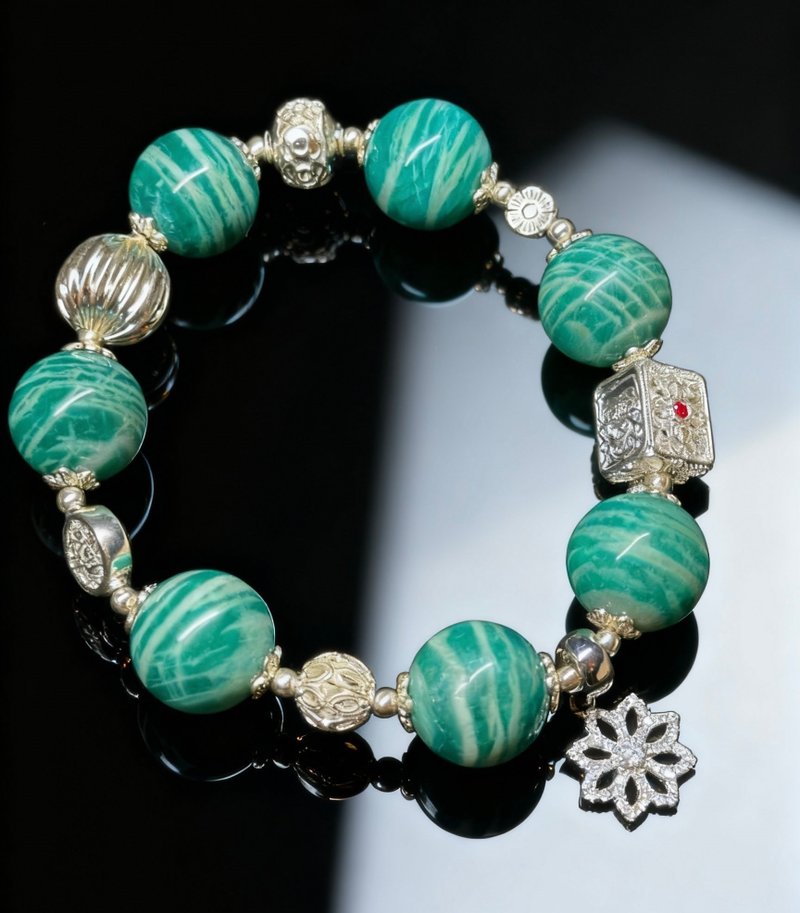 Crystal.EAA 設計款水晶手鏈 松澗星霜 老礦亞馬遜天河石 - 手鍊/手環 - 水晶 綠色