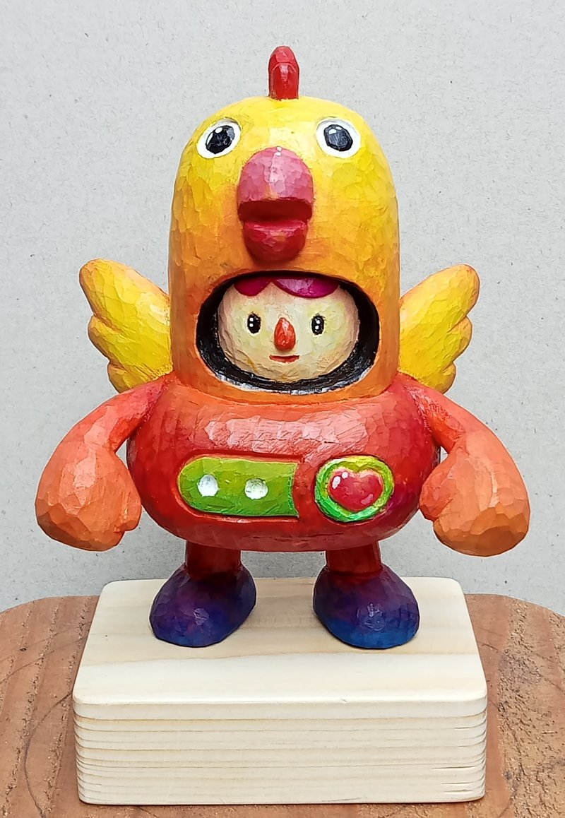 Spaceman in Chicken Space Suit - 擺飾/家飾品 - 木頭 橘色