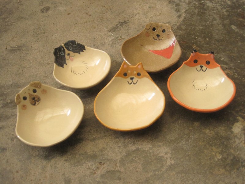 DoDo Hand-made Animal Shaped Bowl-Canine Family Compatible Bowl (Shallow Bowl)*2 - ถ้วยชาม - ดินเผา หลากหลายสี