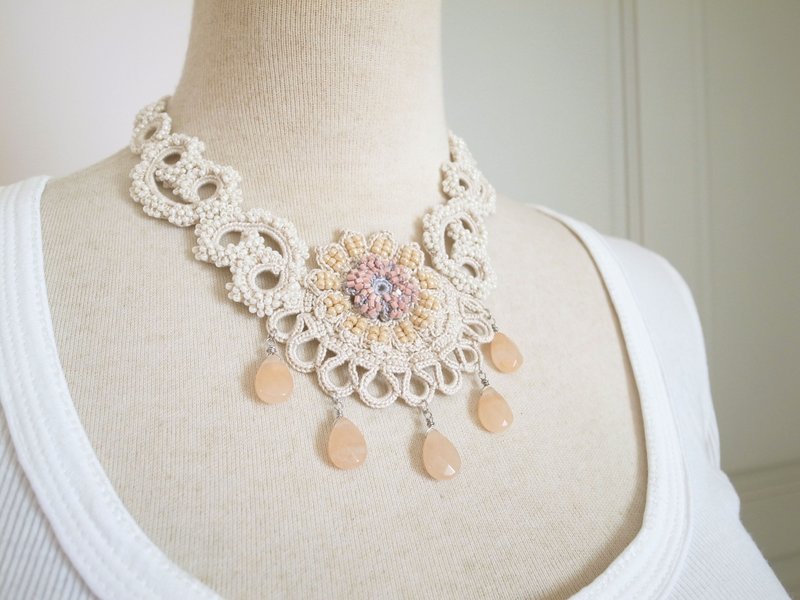 Irish Crochet Lace Jewelry (Archaic Beauty 2-c) Fiber Art Necklace - Necklaces - Cotton & Hemp White