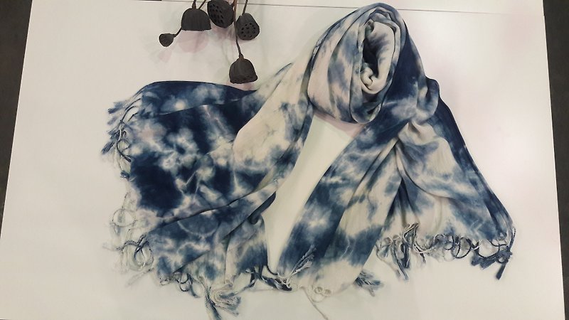 Free Dyeing Isvara Blue Dyeing Scarf Sky Series Missing - Knit Scarves & Wraps - Other Materials Blue