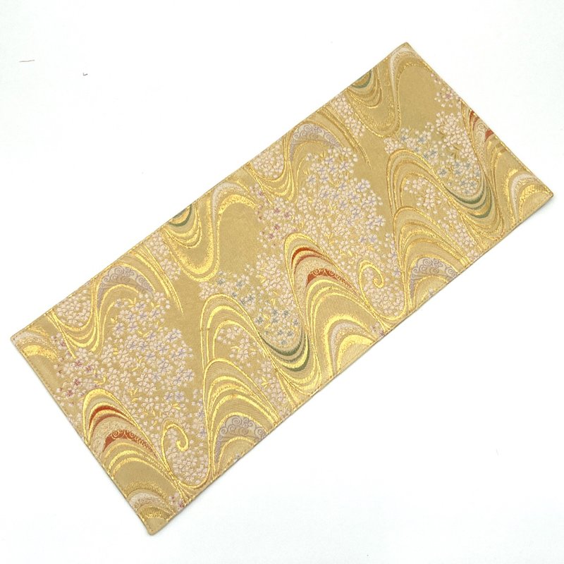 A stylish table mat rug with a Japanese pattern made from Kyoto Nishijin-ori fabric. - Other - Polyester Khaki