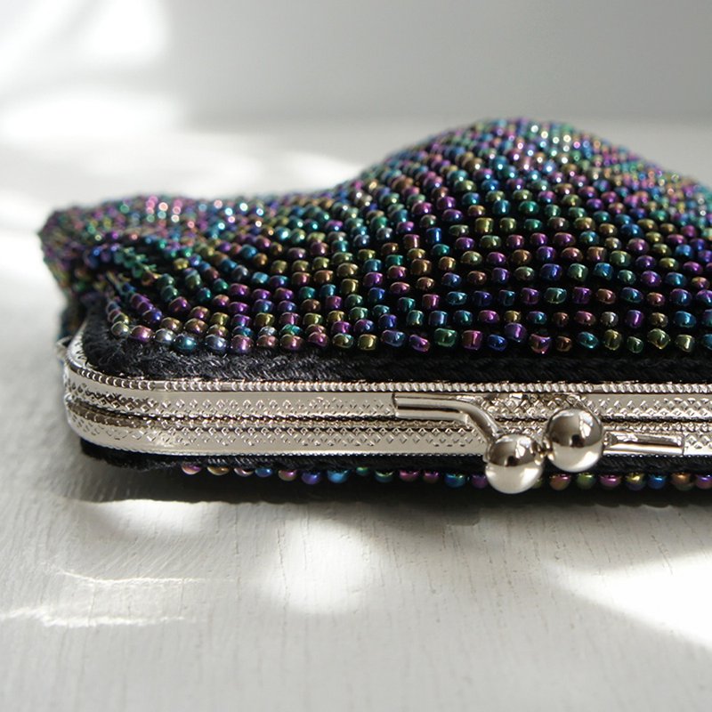 Ba-ba handmade Beads crochetpouch No.1165 - กระเป๋าเครื่องสำอาง - วัสดุอื่นๆ สีดำ