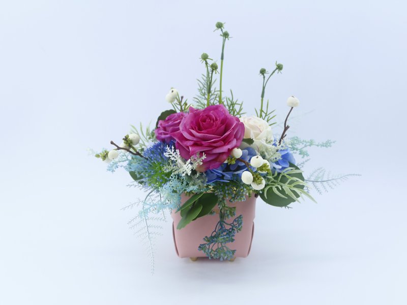 紫玫瑰秋菊果香氛花禮/入厝禮/開幕/喬遷/送禮/植栽 - 盆栽/植栽 - 其他材質 紫色