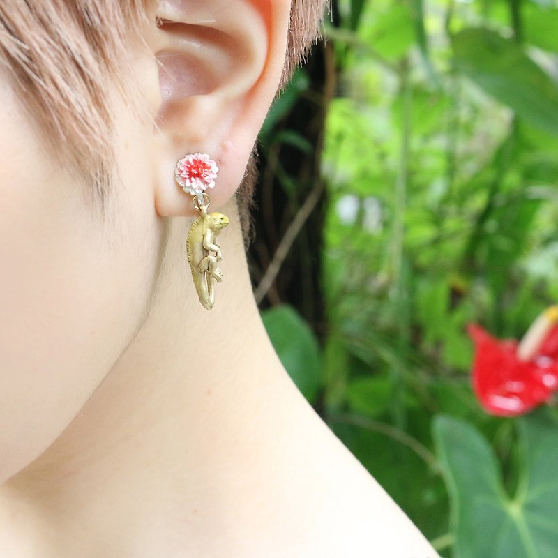 Iguana earring / Iguana earrings EA086 - ต่างหู - โลหะ สีแดง