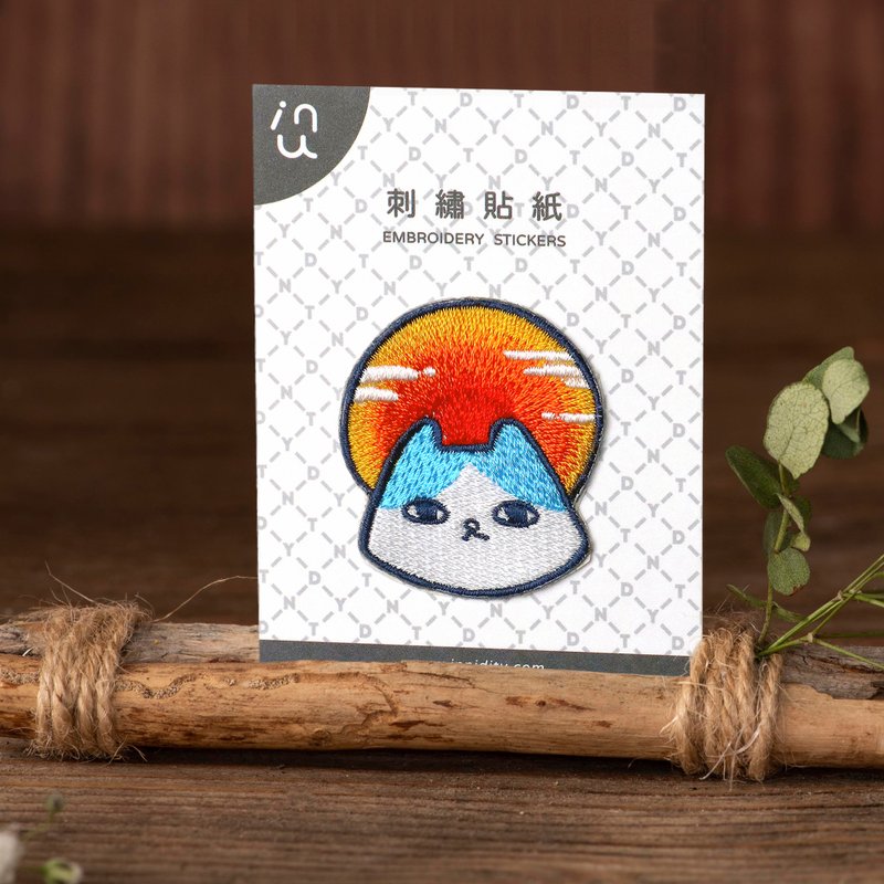 貓與富士山 / 日系 / 刺繡貼紙 - 貼紙 - 繡線 多色