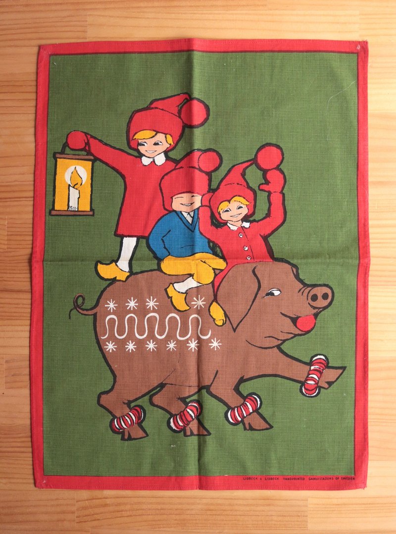 Swedish Christmas cotton printed canvas designed by Lidbeck & Lidbeck in the 1950s - Items for Display - Cotton & Hemp Green