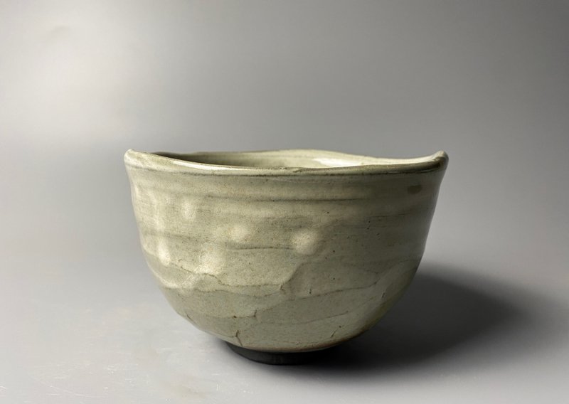 Handcrafted Tea Bowl - 花瓶/花器 - 陶 