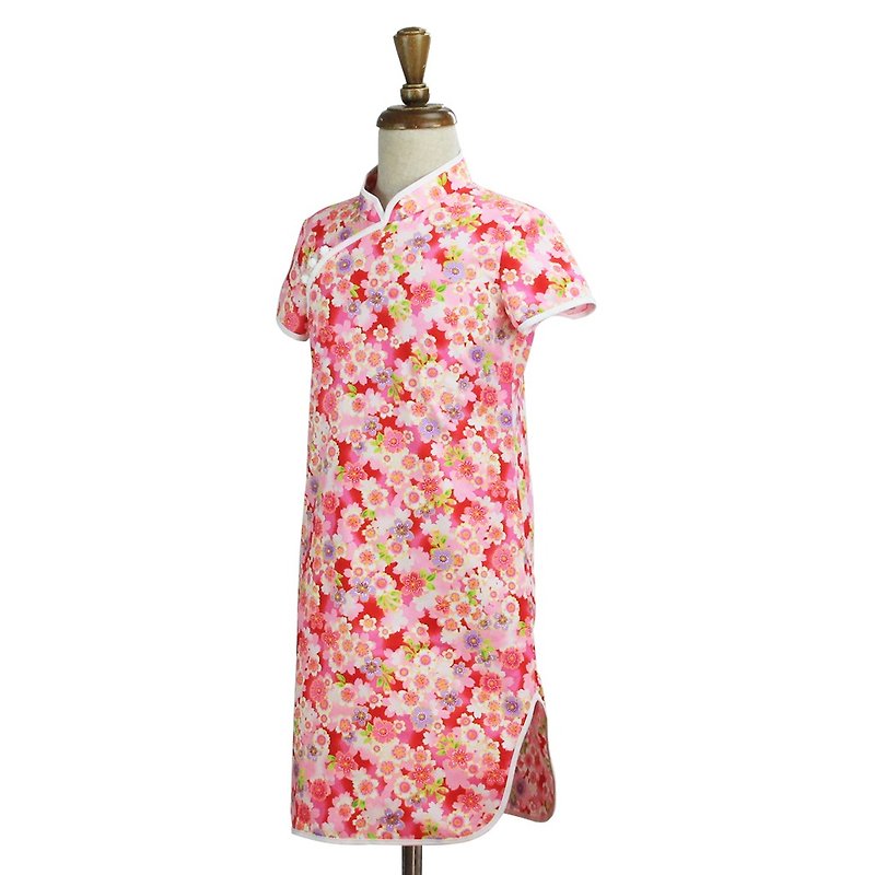 Taiwan cloth / girls cheongsam - pink / No.8-12 / original design / Taiwan handmade / moon gift - Baby Gift Sets - Cotton & Hemp Multicolor