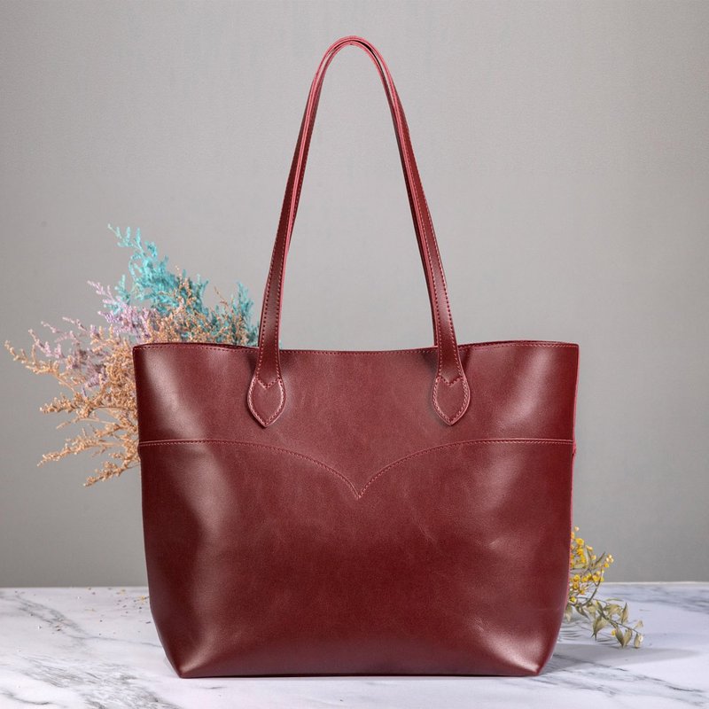 British Tote Bag-Crimson Shoulder Gift Leather Retro College Handmade Birthday Side Back Handmade - กระเป๋าถือ - หนังเทียม สีแดง