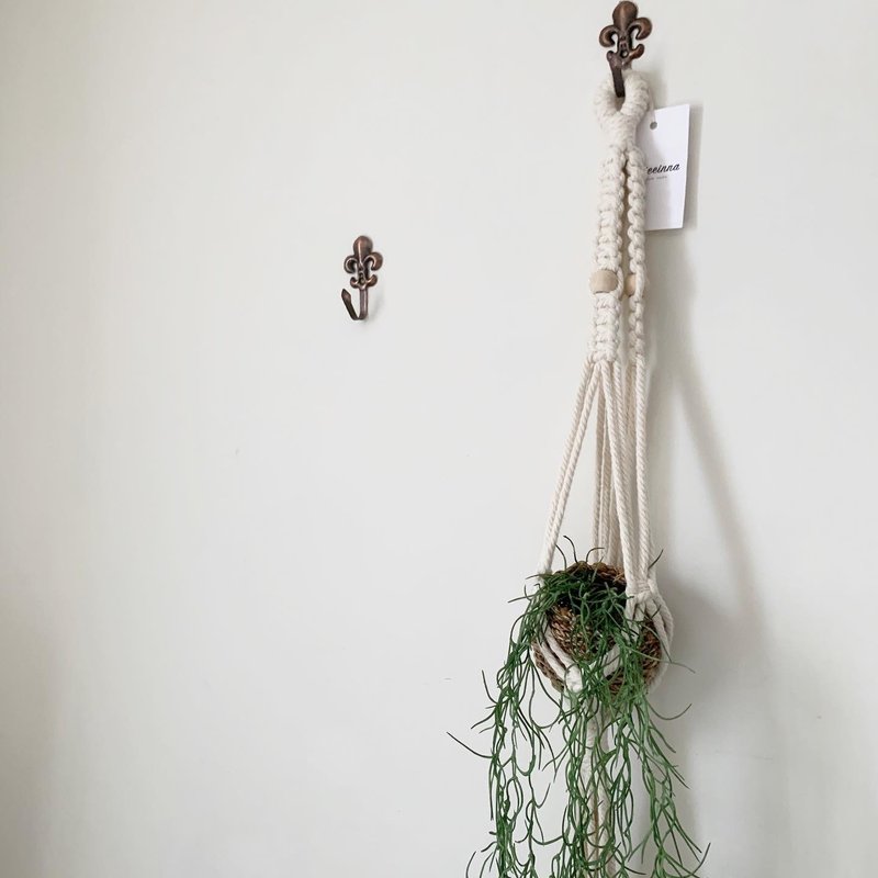 Macrame Woven Botanical Dry Flower Beads Hanging Basket Charm - Items for Display - Cotton & Hemp White