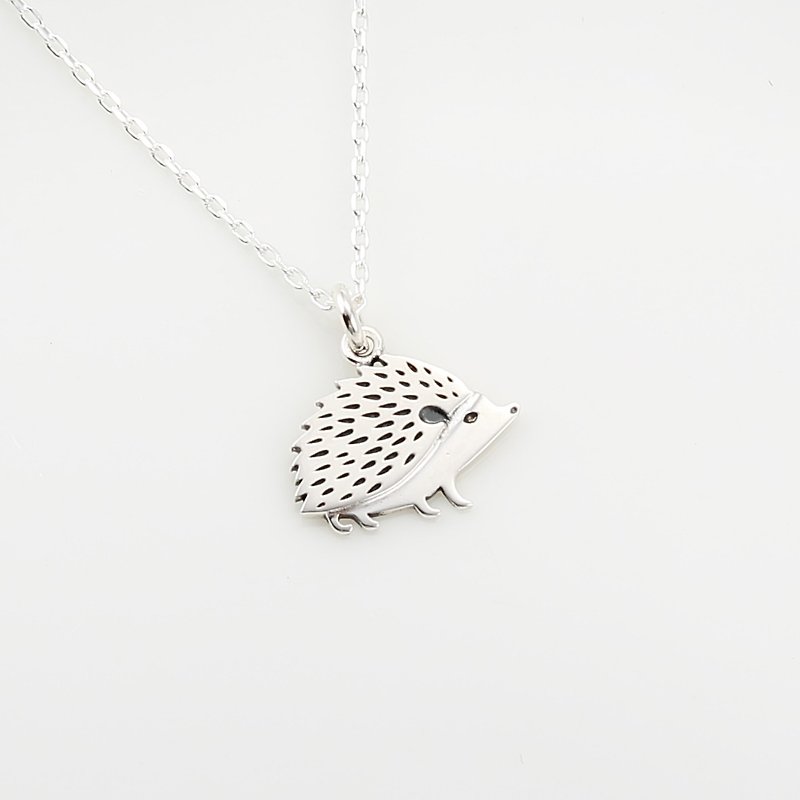 Cute Hedgehog s925 sterling silver necklace Valentine Day gift - สร้อยคอ - เงินแท้ สีเงิน