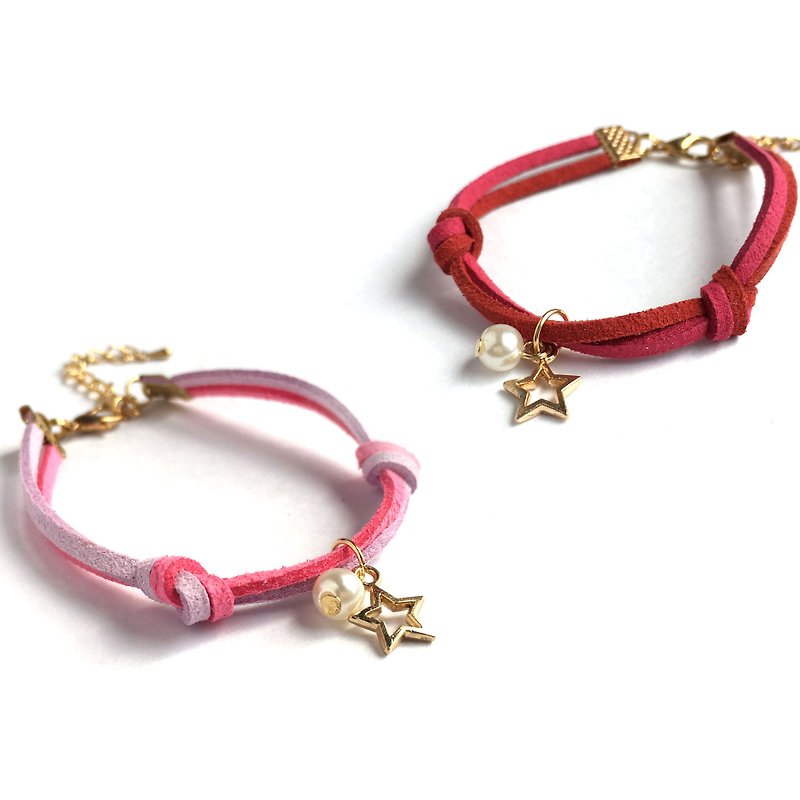 Little Star Handmade Bracelet -2 Girlfriend Bracelet Combination Discount 1+1 (Pink + Burgundy) - สร้อยข้อมือ - วัสดุอื่นๆ ขาว