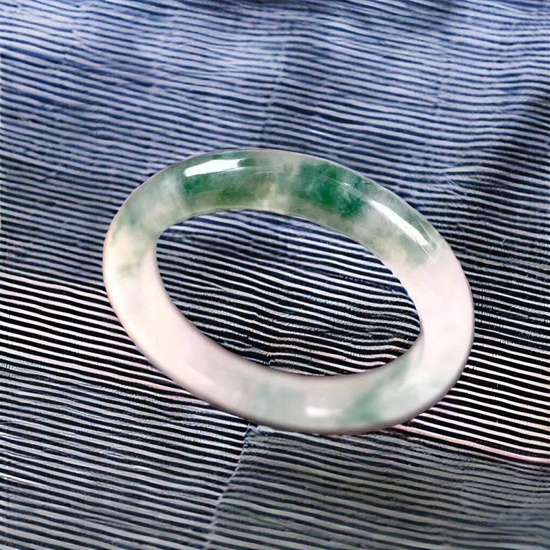 冰種飄綠花翡翠戒指戒圈 | 國際12圍 | 天然緬甸玉翡翠A貨 |送禮 - 戒指 - 玉石 透明