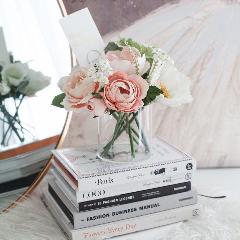LIGHT PEACH Bordeaux vase for Decoration - 擺飾/家飾品 - 紙 橘色