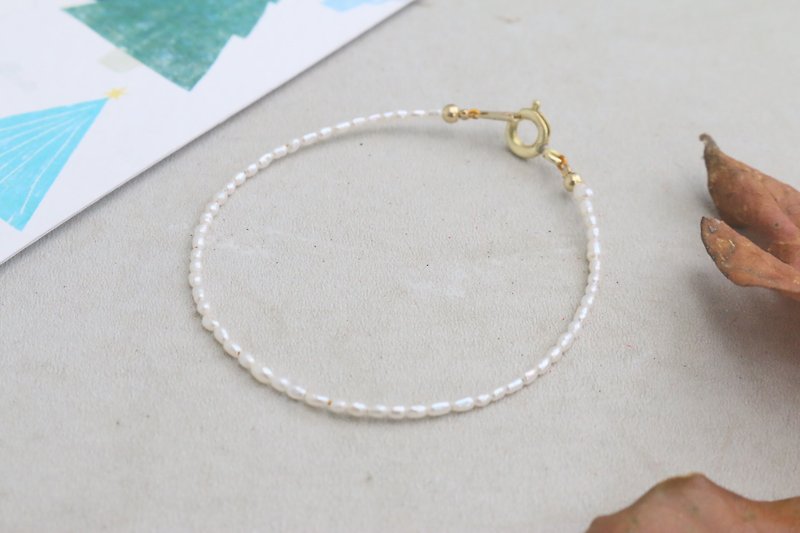 Pearl Brass Bracelet (0105 Venus) - Bracelets - Gemstone White