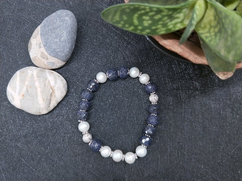 [The only product] sapphire ore*pearl*pure silver bead bracelet - สร้อยข้อมือ - เครื่องประดับพลอย สีน้ำเงิน