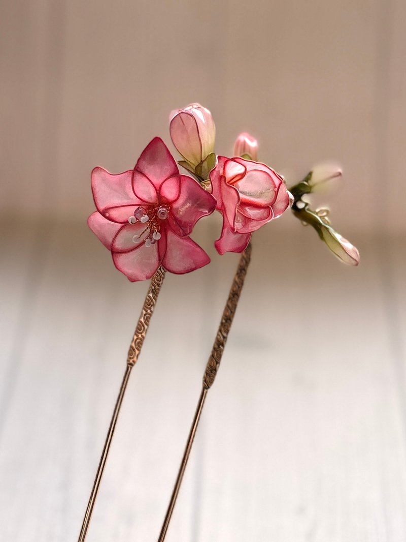 粉紅小蒼蘭U型雙釵髮簪 一隻販售 - 髮夾/髮圈 - 樹脂 粉紅色