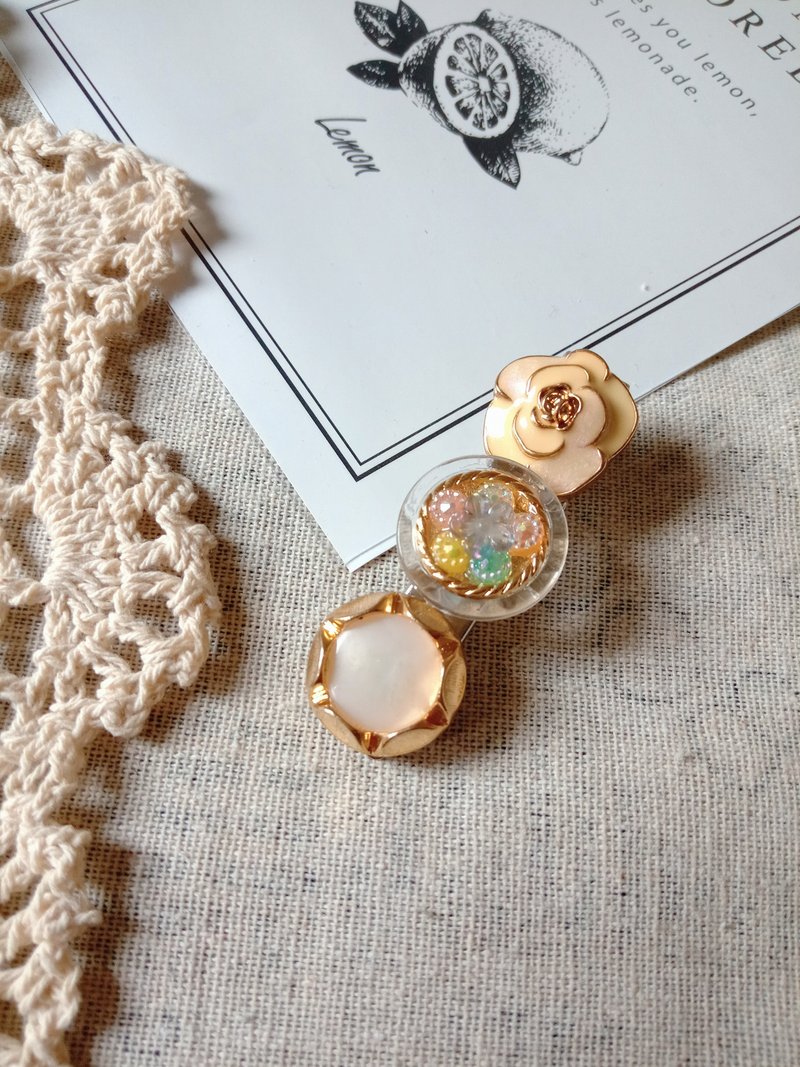 wow Handmade-Sweet taste button hair clip hair accessories - เครื่องประดับผม - วัสดุอื่นๆ 