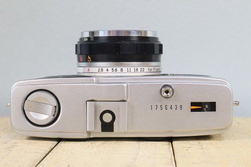 【整備済・完動品 】オリンパス OLYMPUS TRIP 35 フィルムカメラ 楽天市場】【整備済】【保証付 】 オリンパス OLYMPUS TRIP 35 S