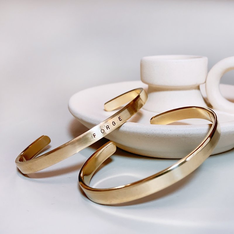 禮物 客製化禮物 祝福黃銅手環 C型 可刻名字數字_中中款 情侶 - 手鍊/手鐲 - 銅/黃銅 金色