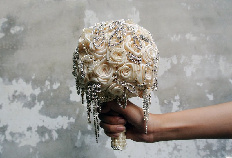 Diamond jewelry bouquet [Classic] diamond jewelry / bridal bouquet / ribbon - Plants - Gemstone White