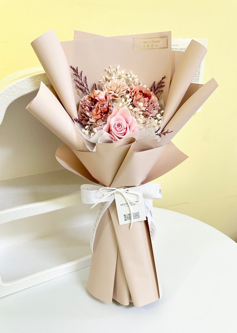 【母親節禮物】康乃馨鈔票花束 售價含現金 永生花束 有錢花束 - 乾燥花/永生花 - 植物．花 