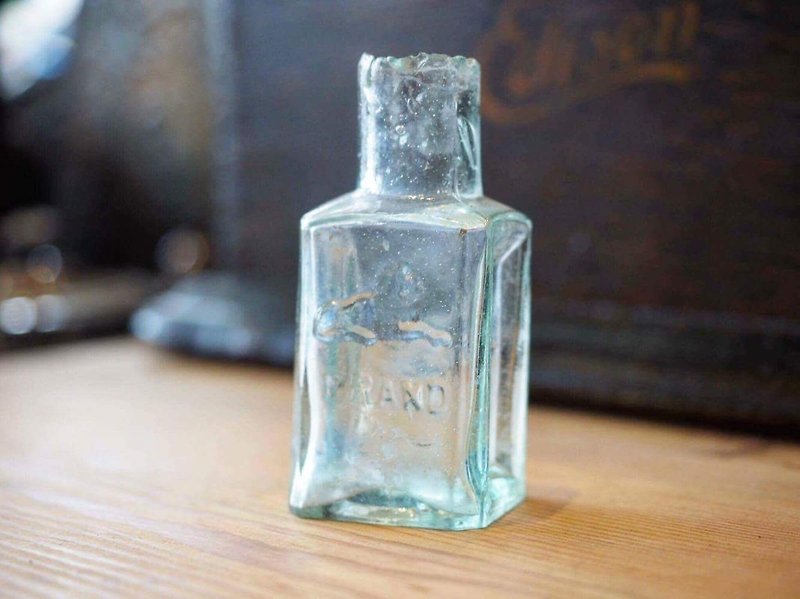 Britain centuries-old glass inkwell (a total of ten) - ตกแต่งต้นไม้ - กระดาษ 