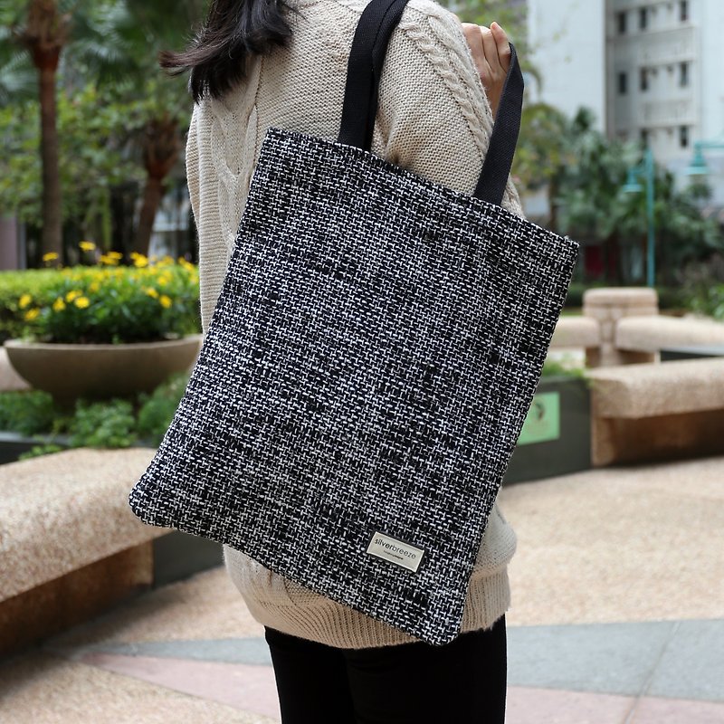 Silverbreeze Two-in-One Shoulder Bag, Shoulder Bag - Zen Style (E3) - กระเป๋าแมสเซนเจอร์ - วัสดุอื่นๆ สีดำ