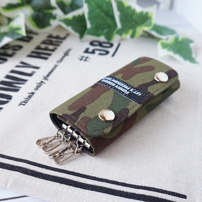 Camouflage Military 4 series key case green - Keychains - Cotton & Hemp Green