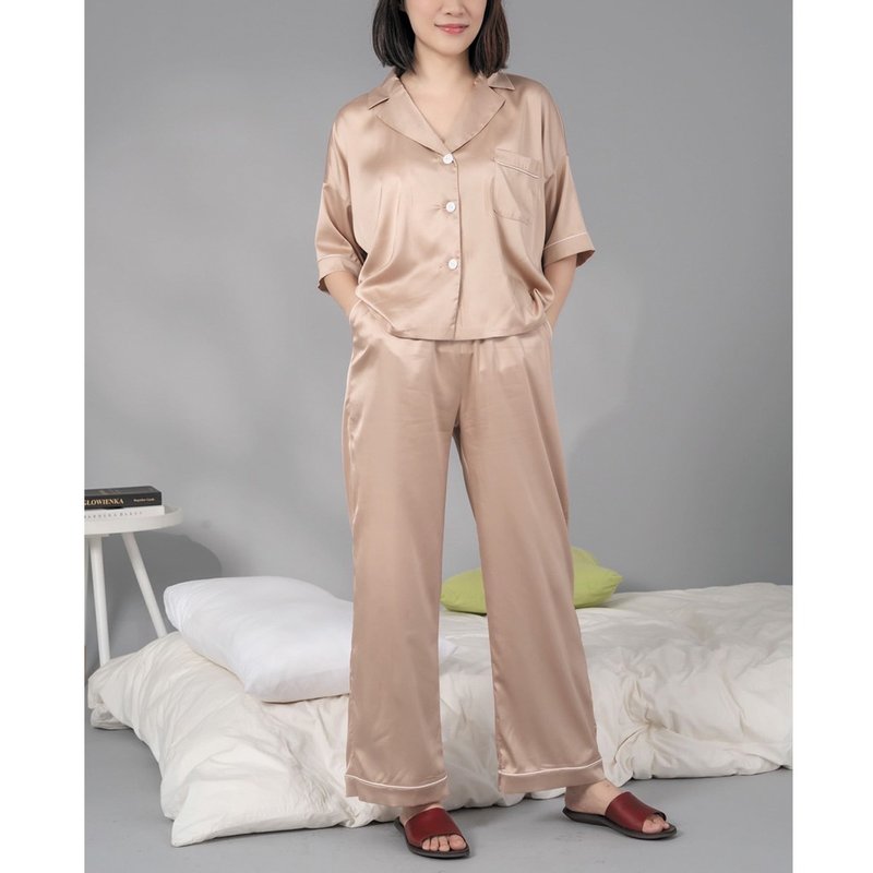 [God's Grace] Skin-Friendly Soft Sleeping Open-breasted Home Suit_Light Luxury Champagne Gold - Women's Tops - Other Materials Gold