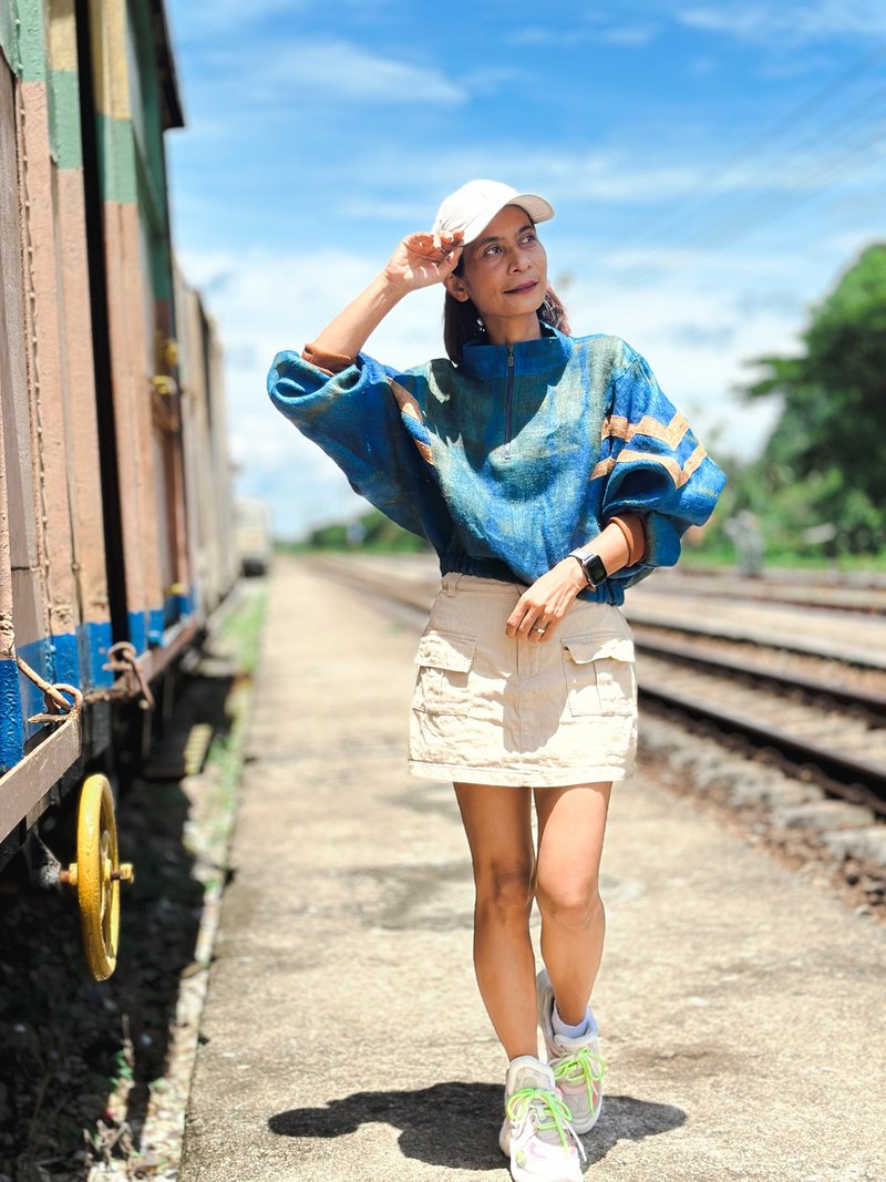 Unisex-style pullover sweatshirt jacket, hemp handwoven tie dye in blue & brown - Women's Sweaters - Cotton & Hemp Blue