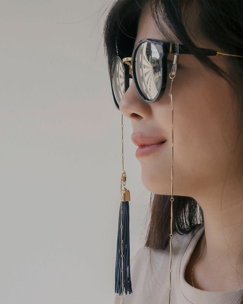 Sunglasses chain Gold Necklace With Leather Tassel - 眼鏡/眼鏡框 - 寶石 多色