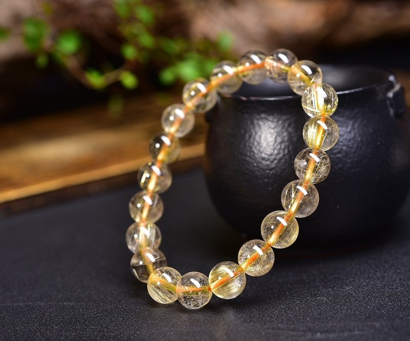 Pure natural golden rutilated crystal single loop bracelet beads are about 10mm in diameter, dense and shiny, attracting wealth and treasure - Bracelets - Crystal 