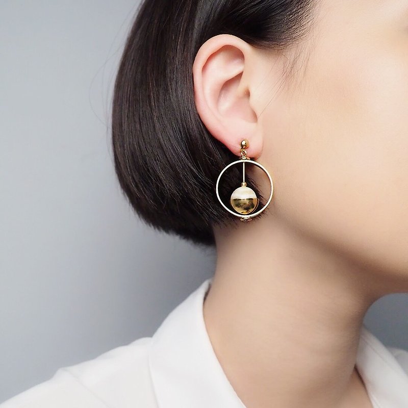 Heliocentric earrings - ต่างหู - เครื่องเพชรพลอย สีทอง