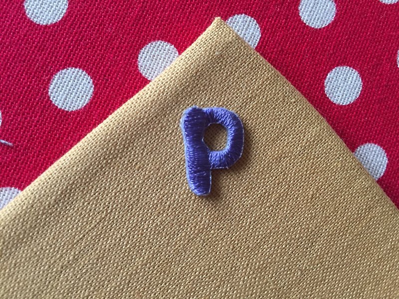 Embroidered cloth stickers-English alphabet series-lowercase p - อื่นๆ - งานปัก 
