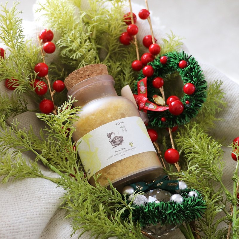 聖誕預購 I 柑橘調香氛沐浴鹽組 I 隨機贈 聖誕毛巾 (含包裝) - 沐浴乳/沐浴用品 - 其他材質 黃色