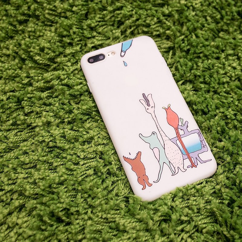 iPhone 8/7 / SE 2 (4.7 inch) petty bourgeoisie bas-relief protective back cover ethereal white - เคส/ซองมือถือ - พลาสติก ขาว