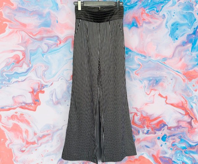 Thin hot sale flowy pants