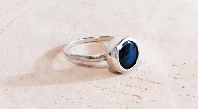 フィンランドの宝石◇スペクトルライトＳＶリング◇10号 - 戒指 - 寶石 藍色