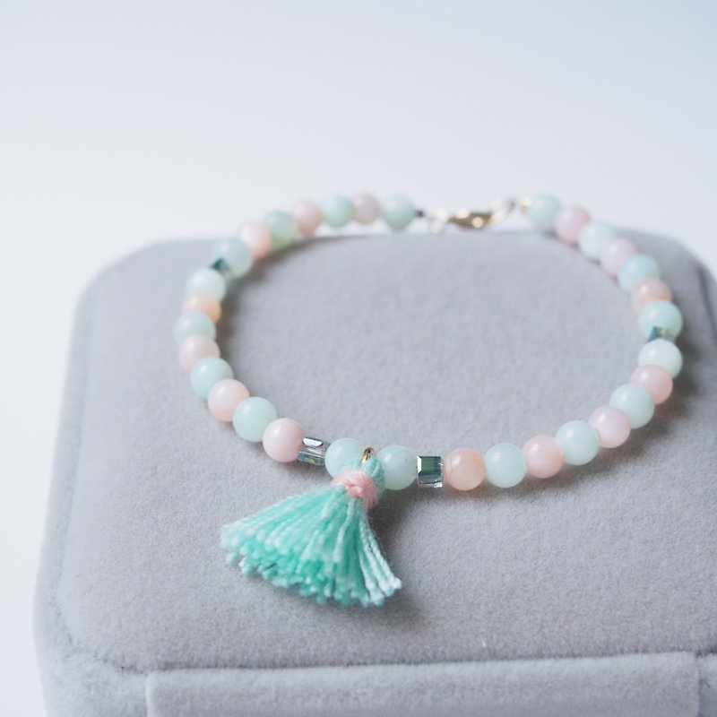 "KeepitPetite" pink mint green x · · small beads fringed white-pearl oyster bracelet bracelet · - Bracelets - Other Materials Green