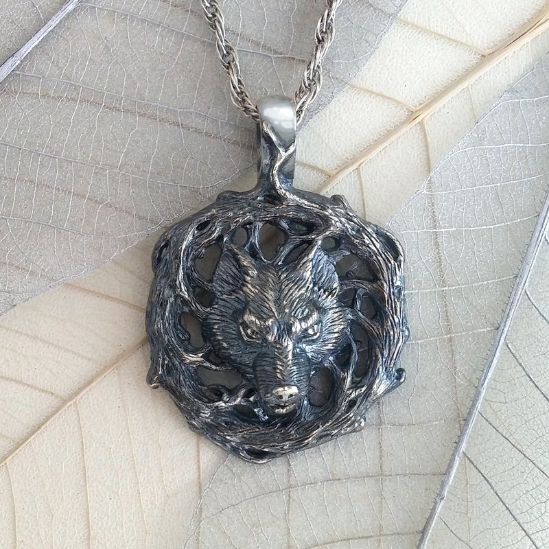 Silver Wolf Jewelry.Wolf Pendant.Wolf charm.Wolf jewelry.Silver Wolf Necklace. - 項鍊 - 純銀 銀色