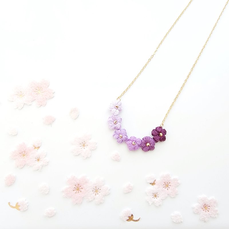 新品萬歲! 微笑項鍊 紫穗 Crochet Flower Smile Pendant Necklac - 項鍊 - 繡線 紫色