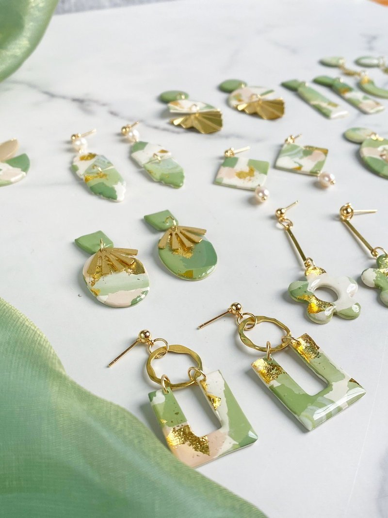 14k gold bag | matcha latte | freshwater pearl soft pottery earrings | Clip-On please note - ต่างหู - ดินเผา 