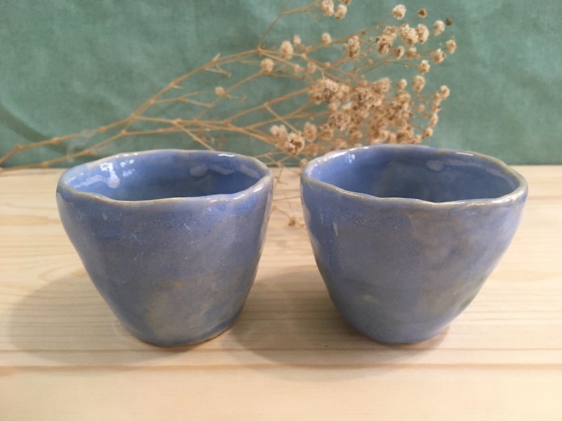 Hand pinching earthenware cup - Teapots & Teacups - Pottery 