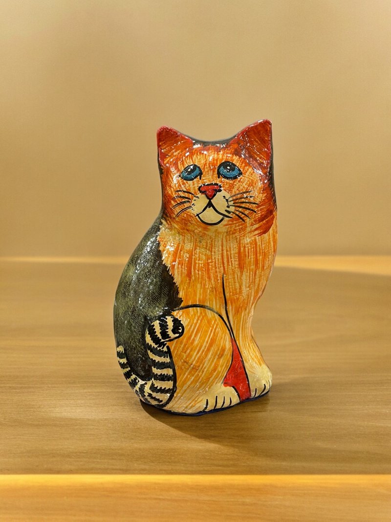 Handmade lacquered paper ware painted cat ornaments from Kashmir, India - Cheshire Cat - Items for Display - Wood Orange