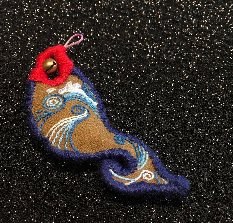 【雙面魚】原創手工刺繡吊墜可做項鏈掛飾等等哦 - 其他 - 繡線 多色